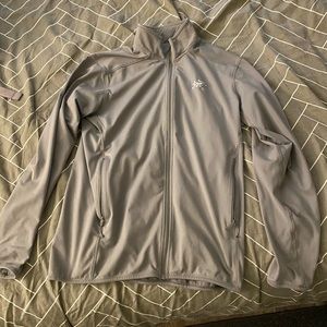 Arcteryx Kyanite LT hoody. Men’s small